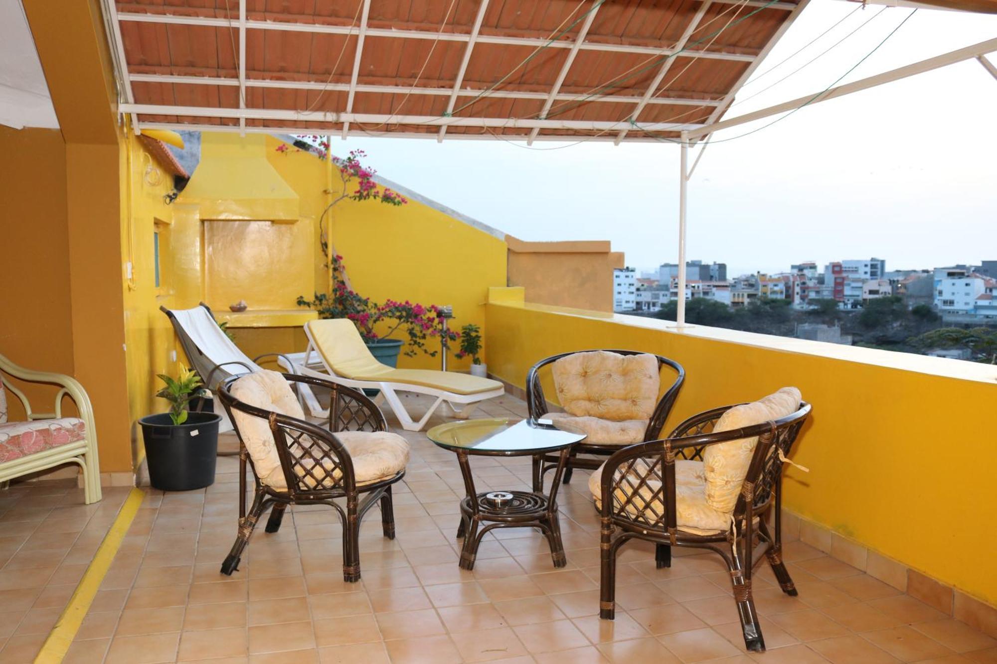 O Jardim Do Vinho, Ac Bed & Breakfast Praia Luaran gambar